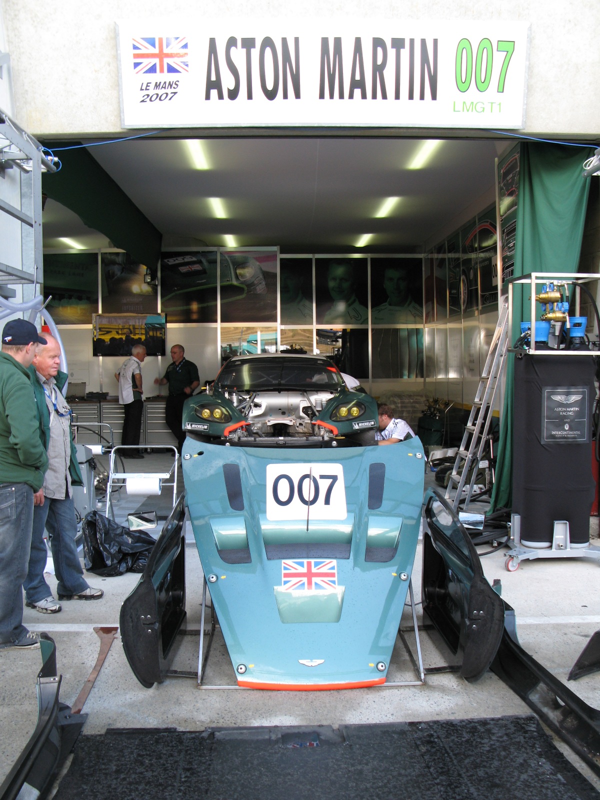 24 Aston Martin pit
