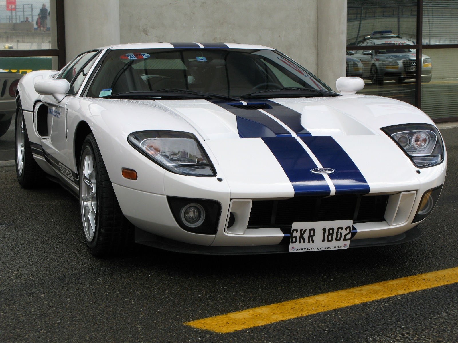 25 Ford GT